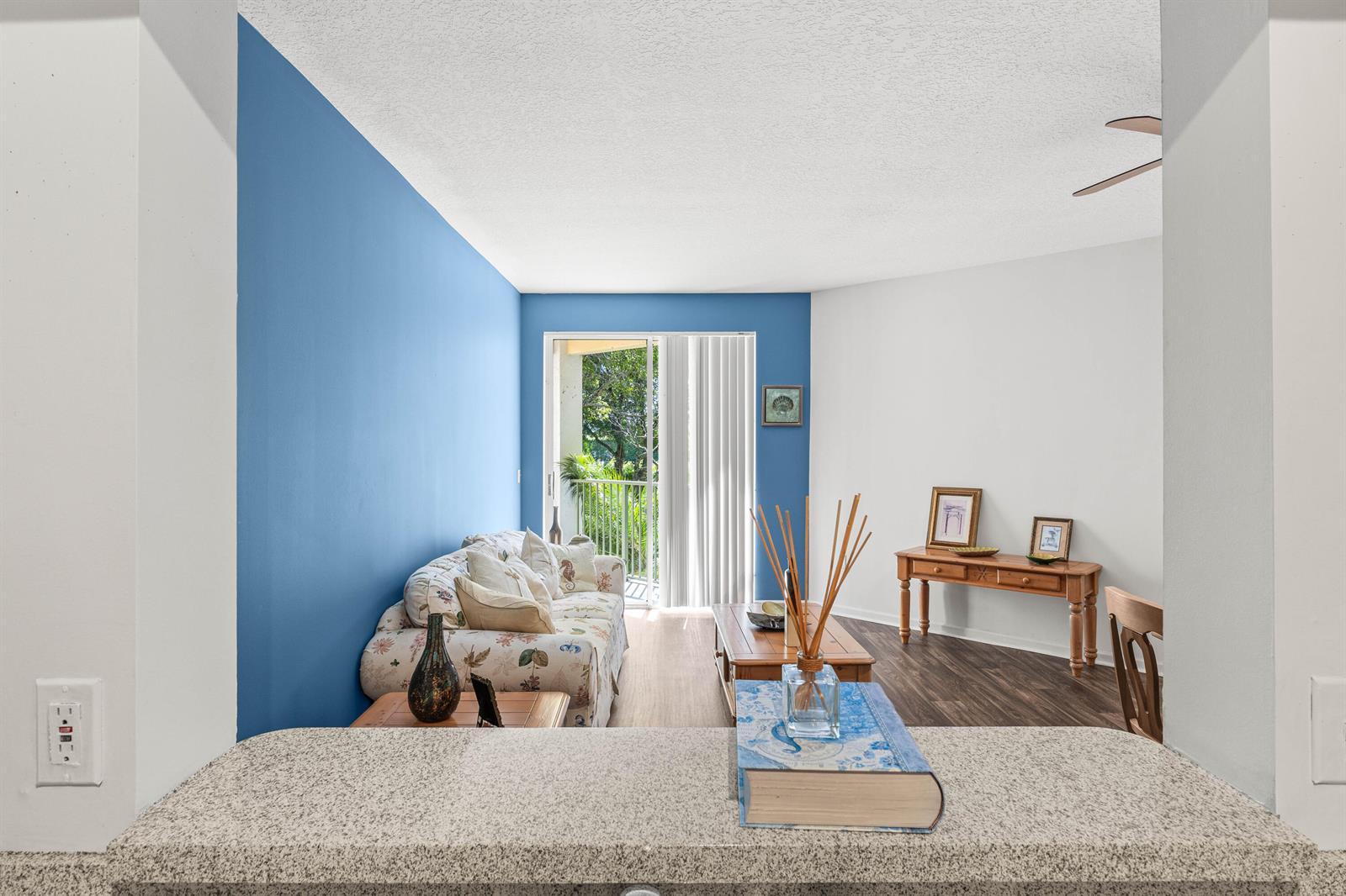 1967 Brandywine Road # 302, West Palm Beach FL 33409 photo 4