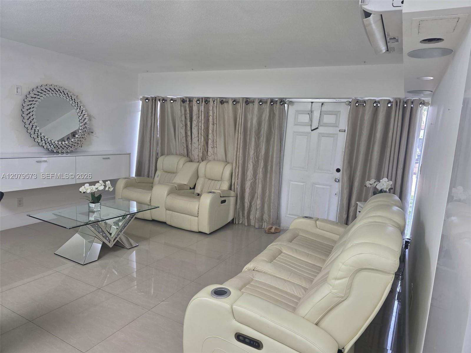 715 NW 30th Ct # 1, Wilton Manors FL 33311 photo 2