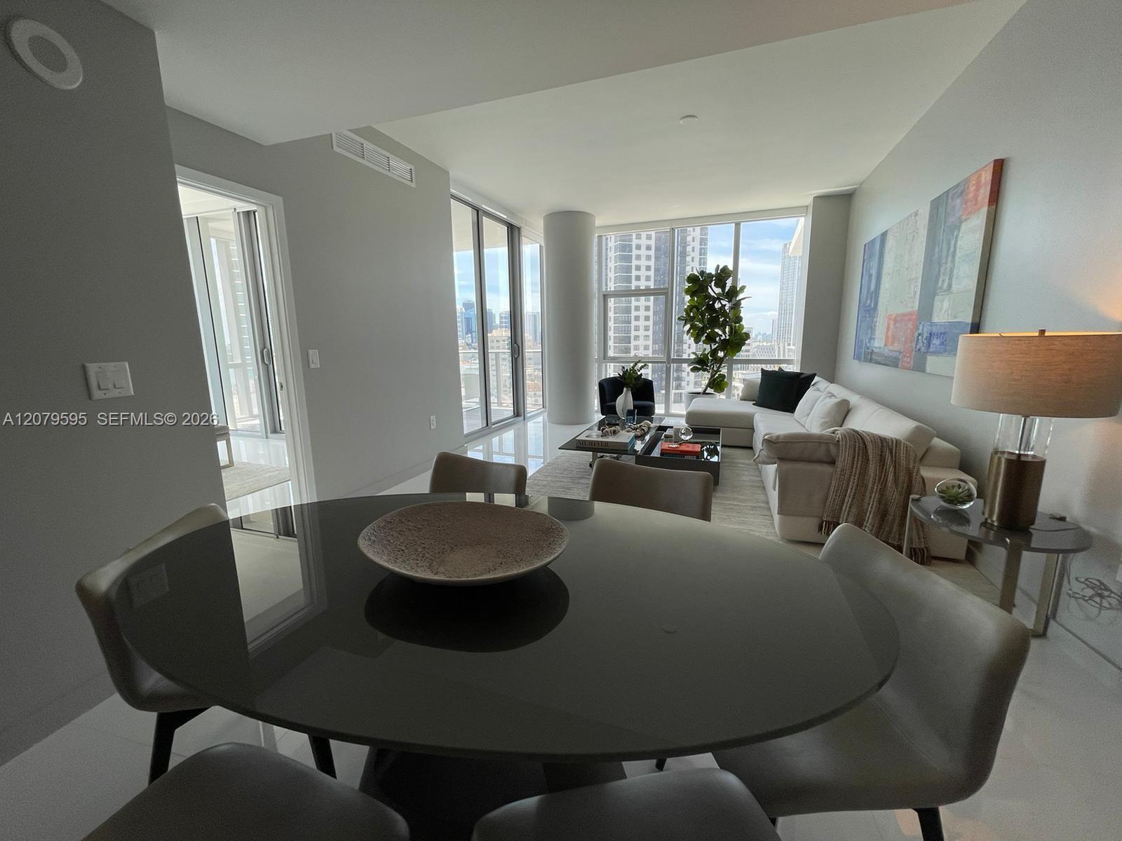 851 NE 1st Ave # 1511, Miami FL 33132 photo 5