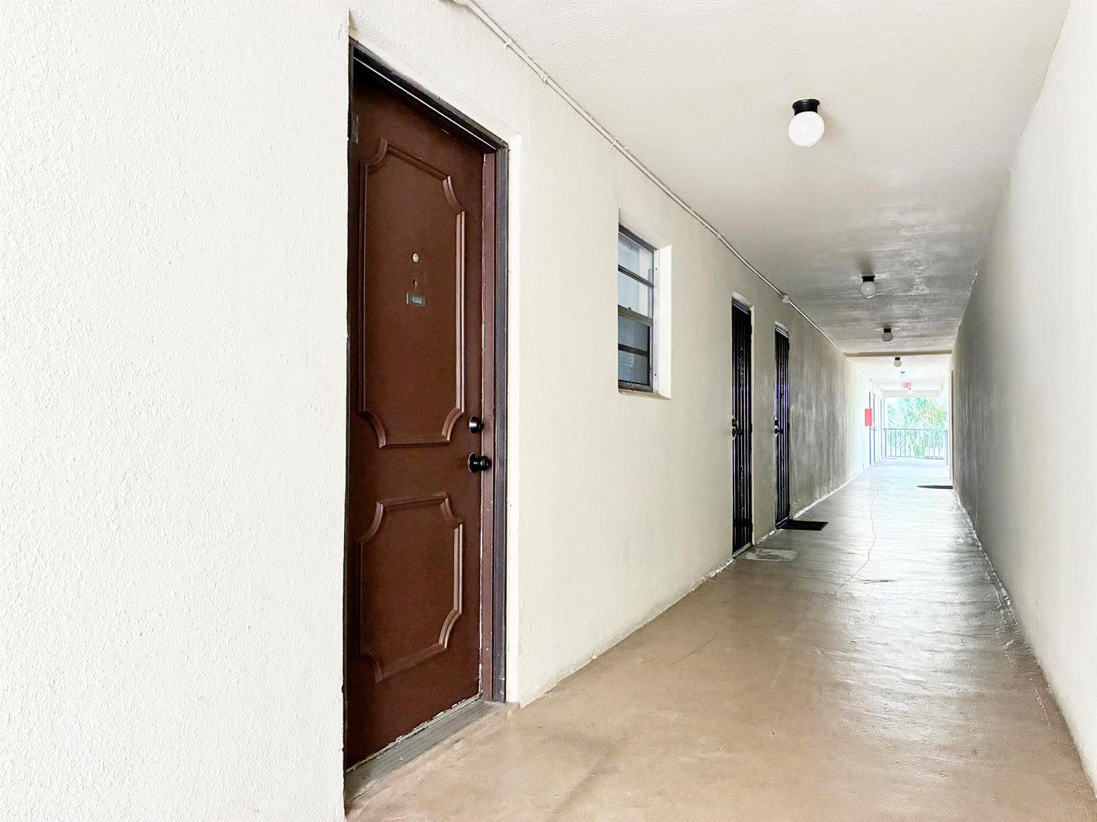 2306 S Cypress Bend Drive # 420, Pompano Beach FL 33069 photo 3