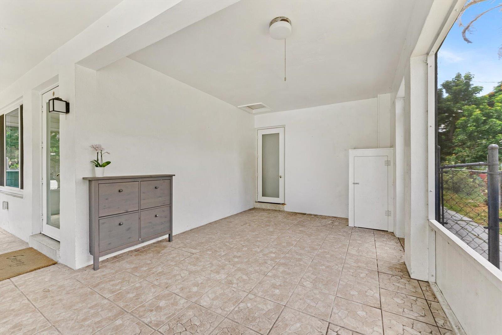 4641 SW 25TH Terrace, Dania Beach FL 33312 photo 5