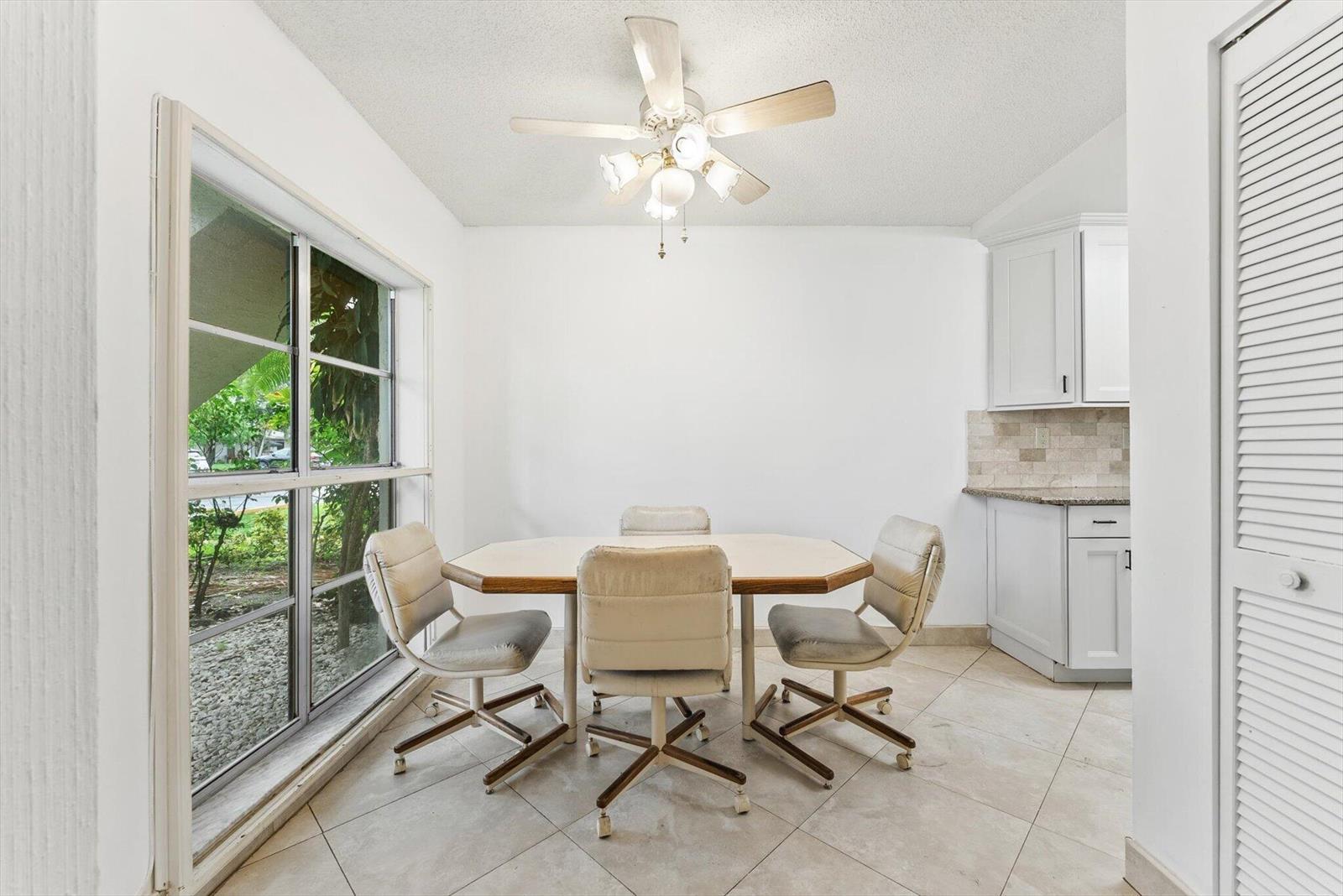 5635 QUEEN PALM Court # D, Delray Beach FL 33484 photo 4