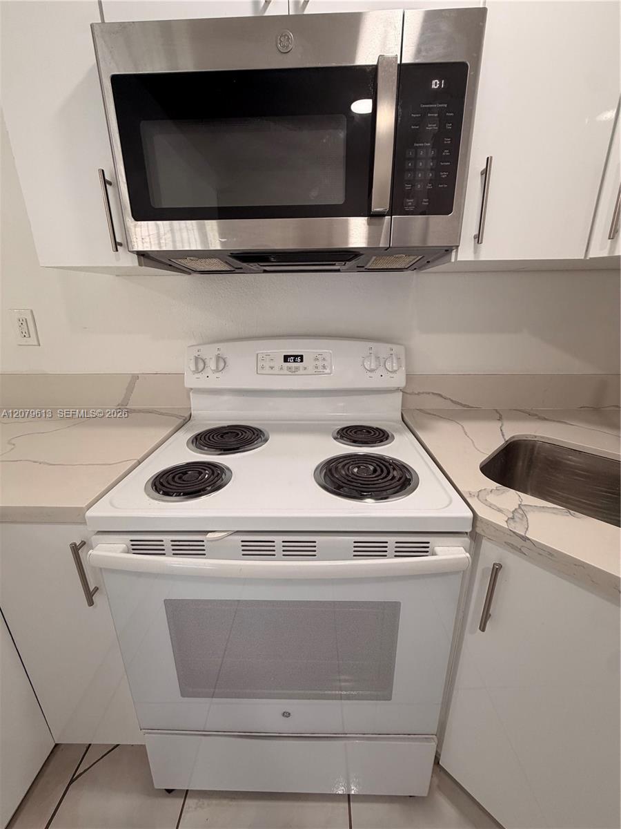 4715 NW 7th St # 2, Miami FL 33126 photo 4