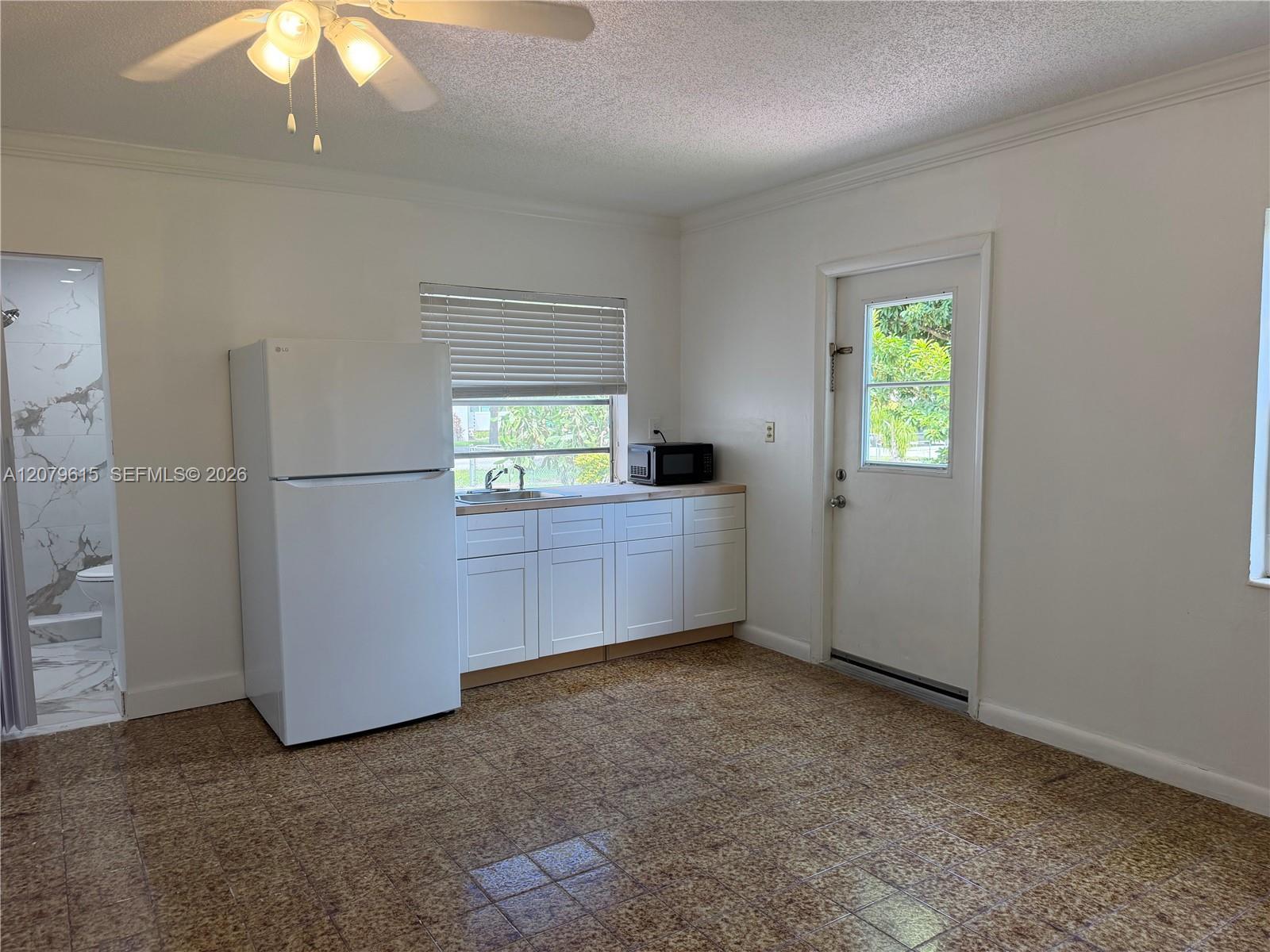 2725 SW 82 Avenue # A, Miami FL 33155 photo 3