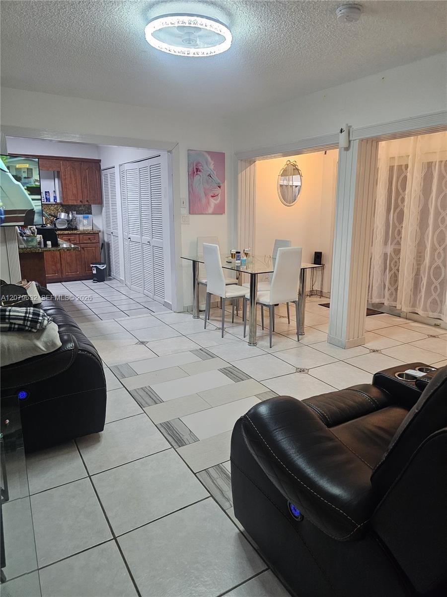 6847 SW 13th St, Miami FL 33144 photo 4