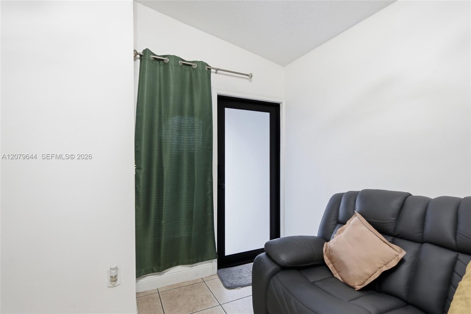 20752 SW 121st Ct, Miami FL 33177 photo 4