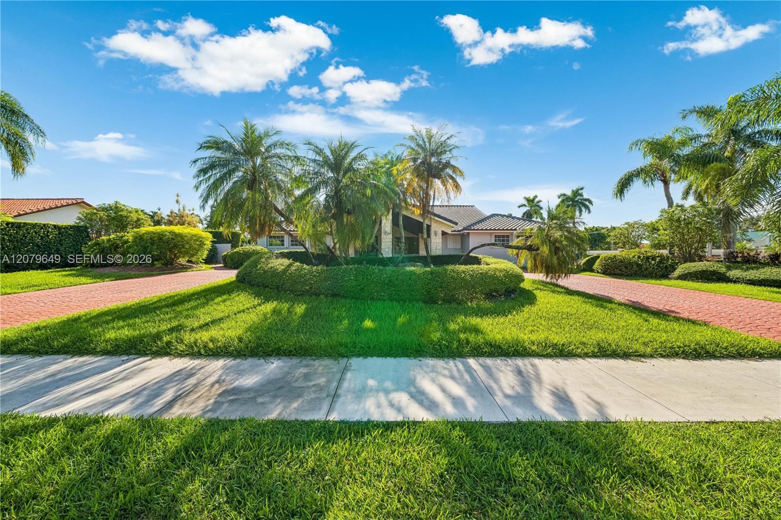 590 NW 132nd Ave, Miami FL 33182 photo 2