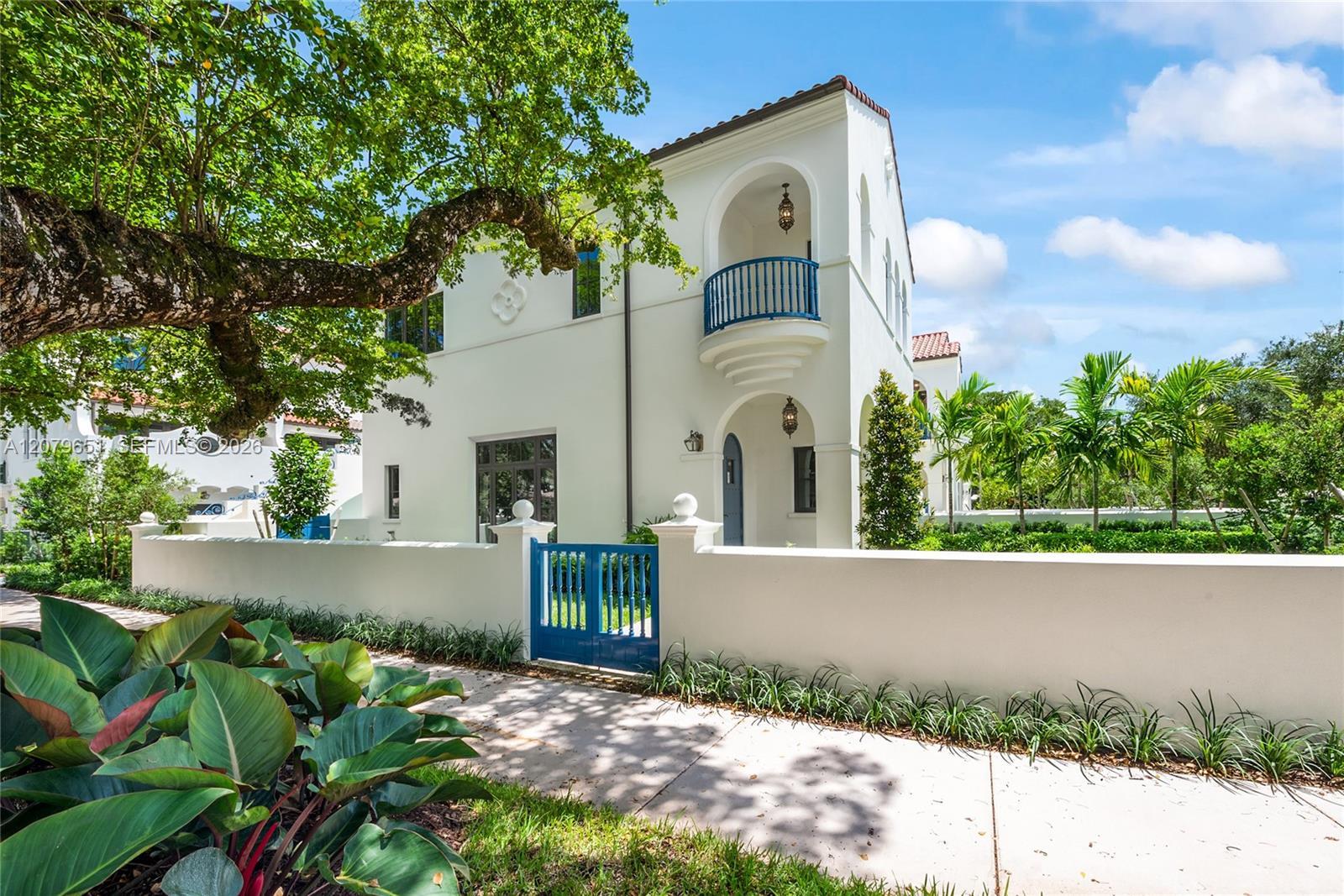 550 Malaga Ave # 1, Coral Gables FL 33134 photo 2
