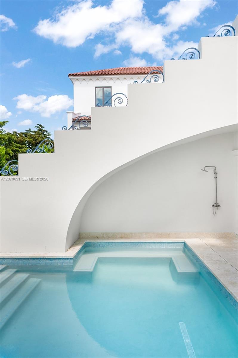 550 Malaga Ave # 1, Coral Gables FL 33134 photo 3