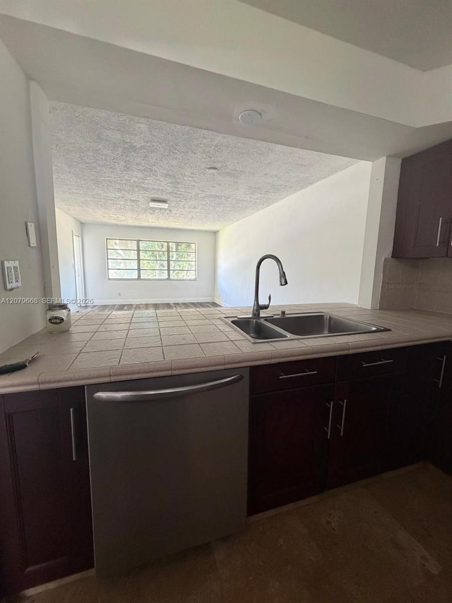 1400 NE 191st St # 310, Miami FL 33179 photo 3