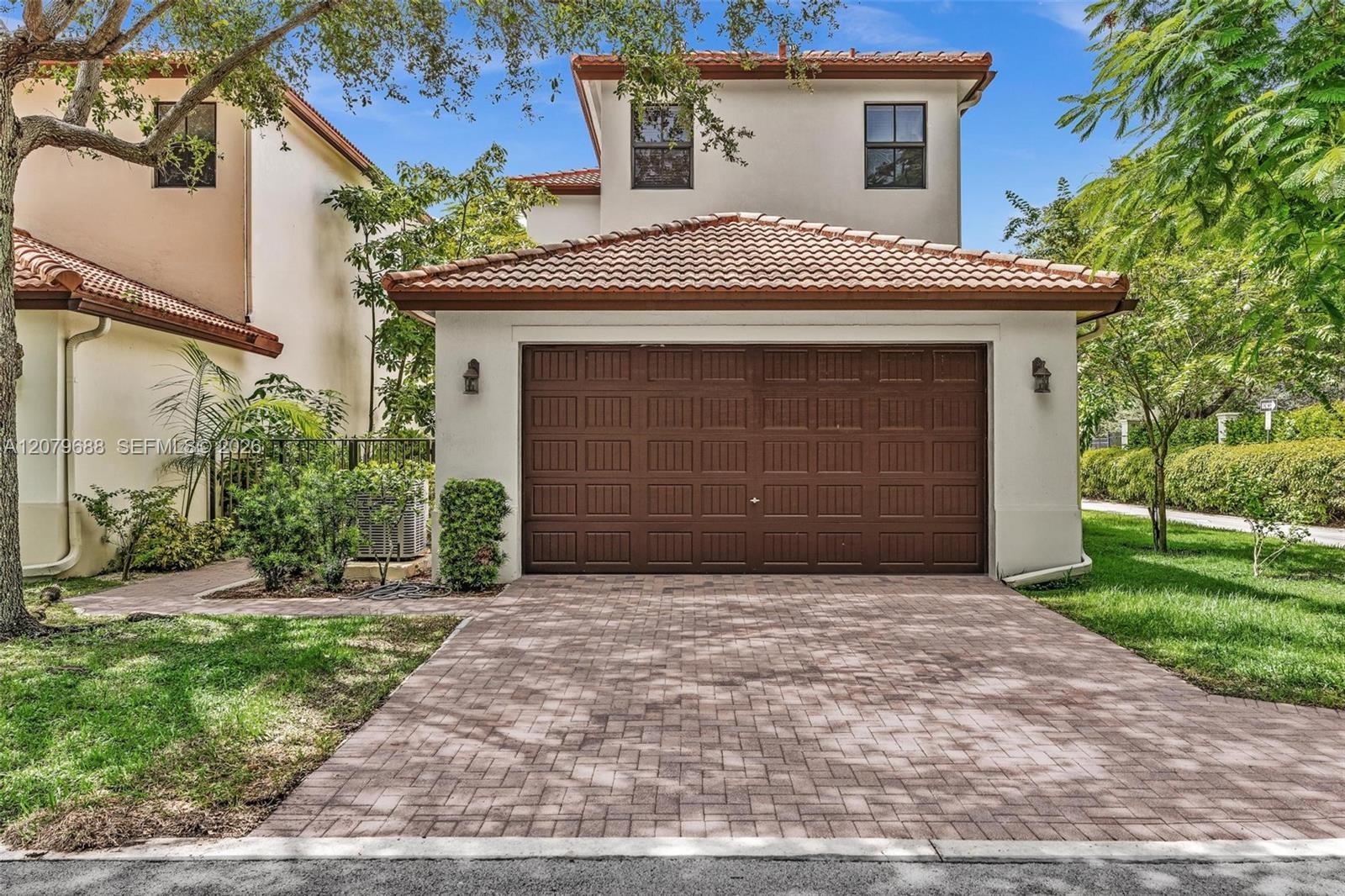 8397 NW 38th St, Cooper City FL 33024 photo 2