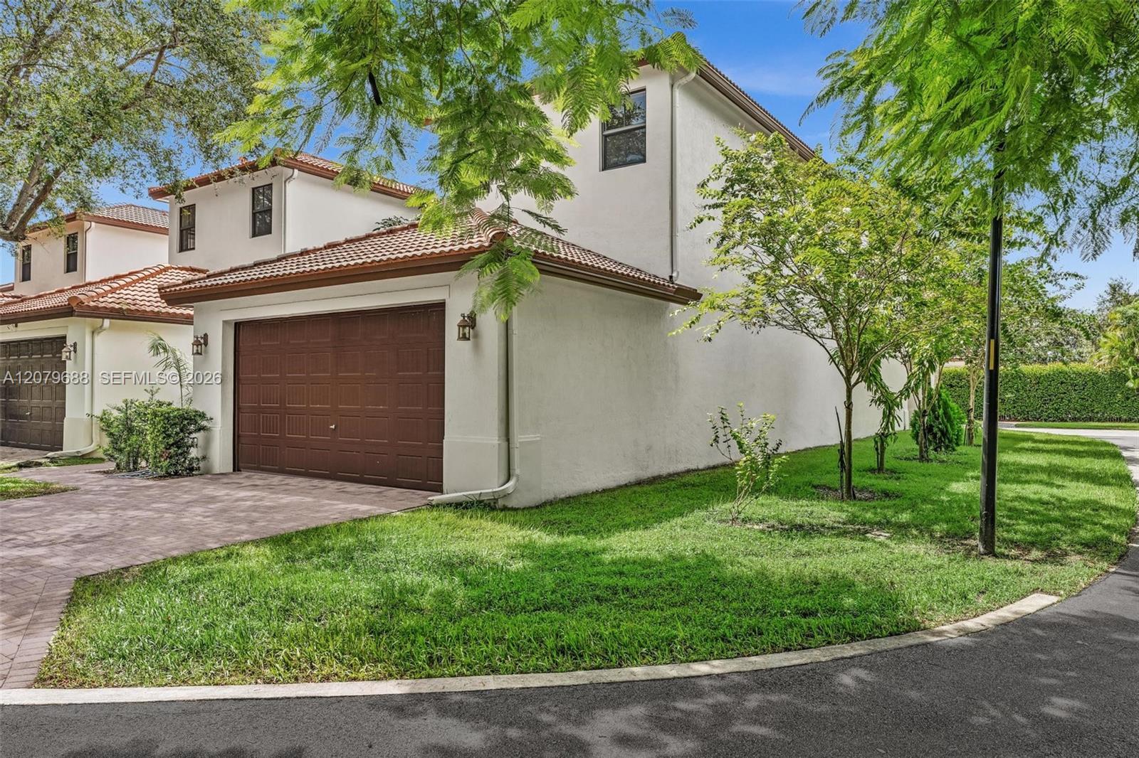 8397 NW 38th St, Cooper City FL 33024 photo 3