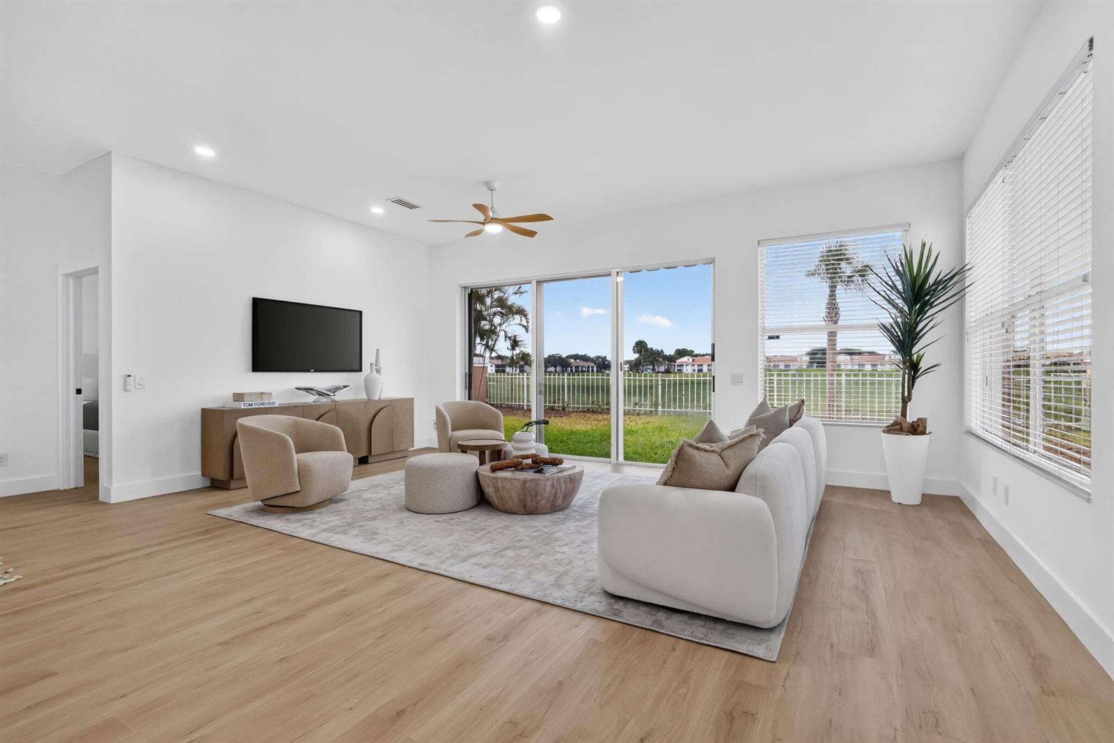 1115 Gator Trail, West Palm Beach FL 33409 photo 4