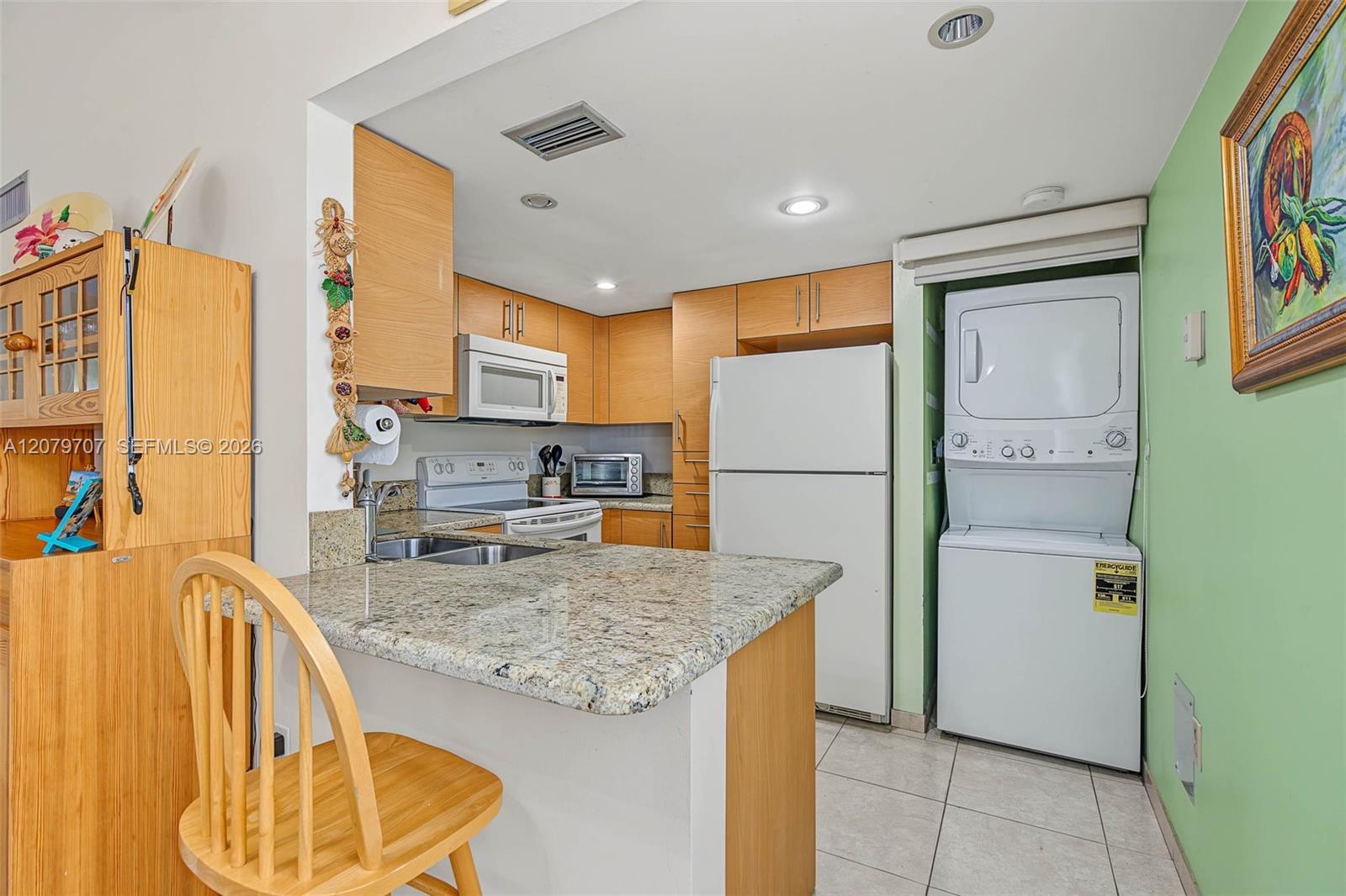 10300 NW 9th St Cir # 203, Miami FL 33172 photo 5
