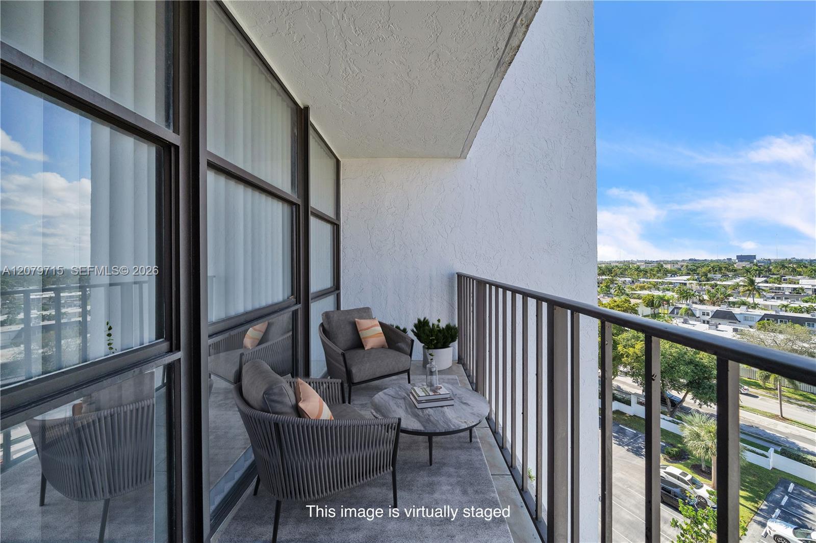 1000 Parkview Dr # 925, Hallandale Beach FL 33009 photo 5
