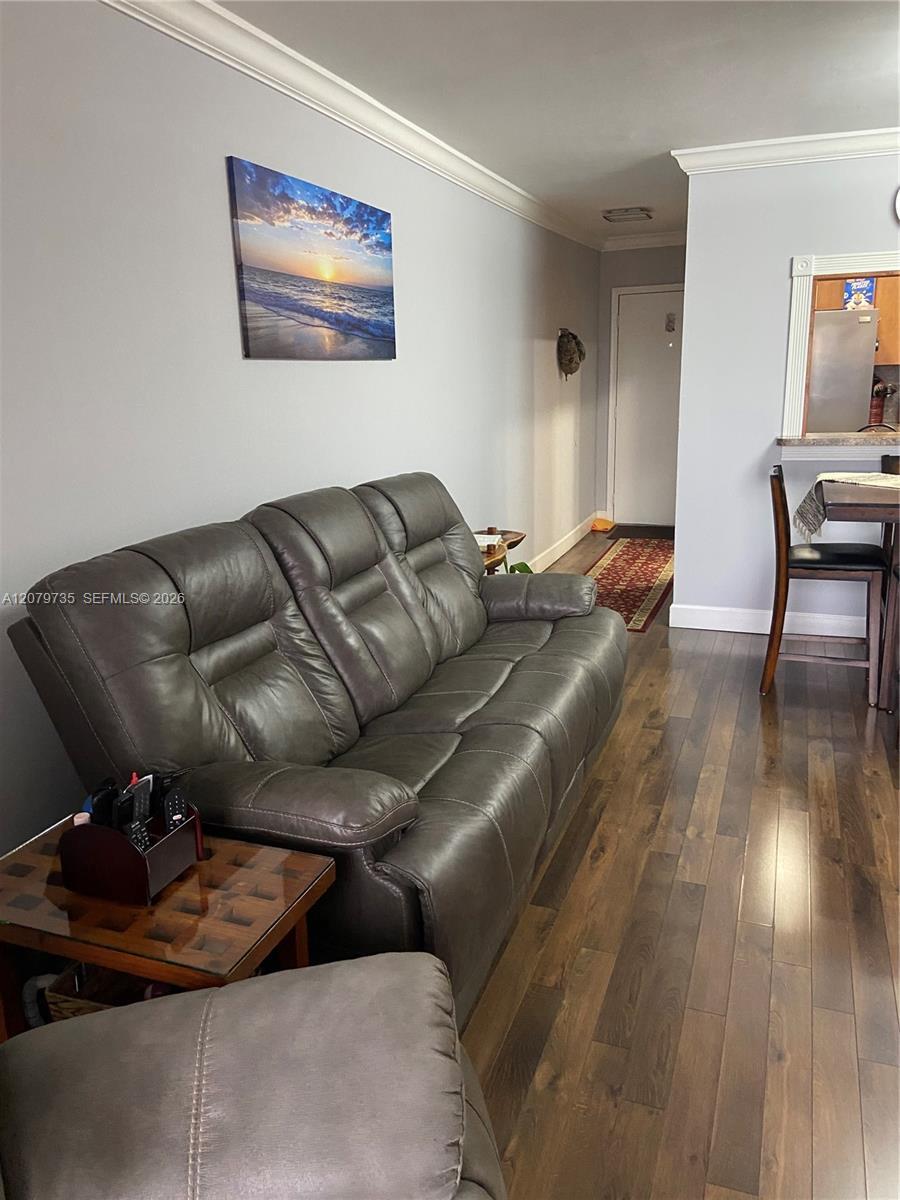 1075 W 68th St # 403, Hialeah FL 33014 photo 2
