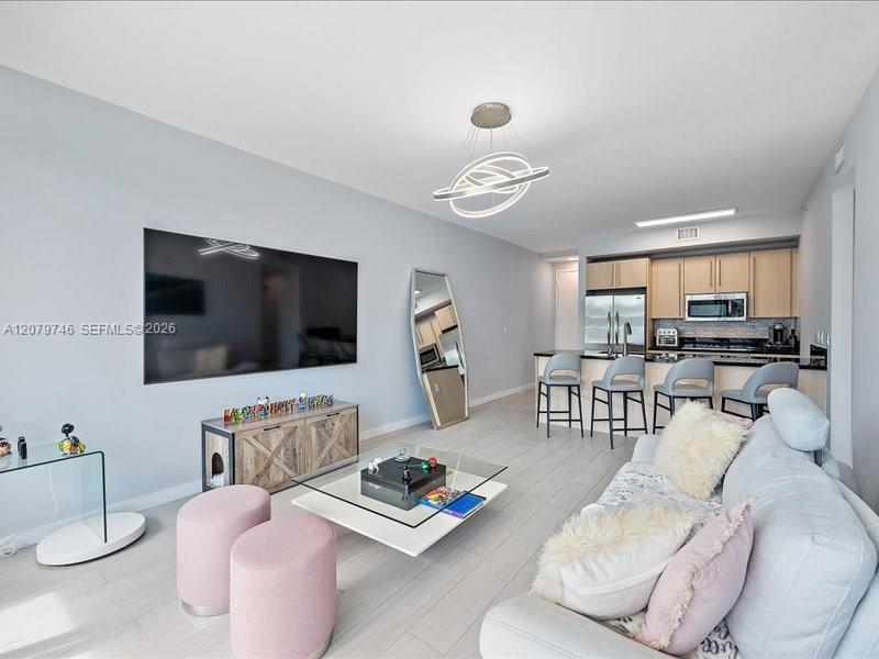 1111 SW 1st Ave, Miami FL 33130 photo 3