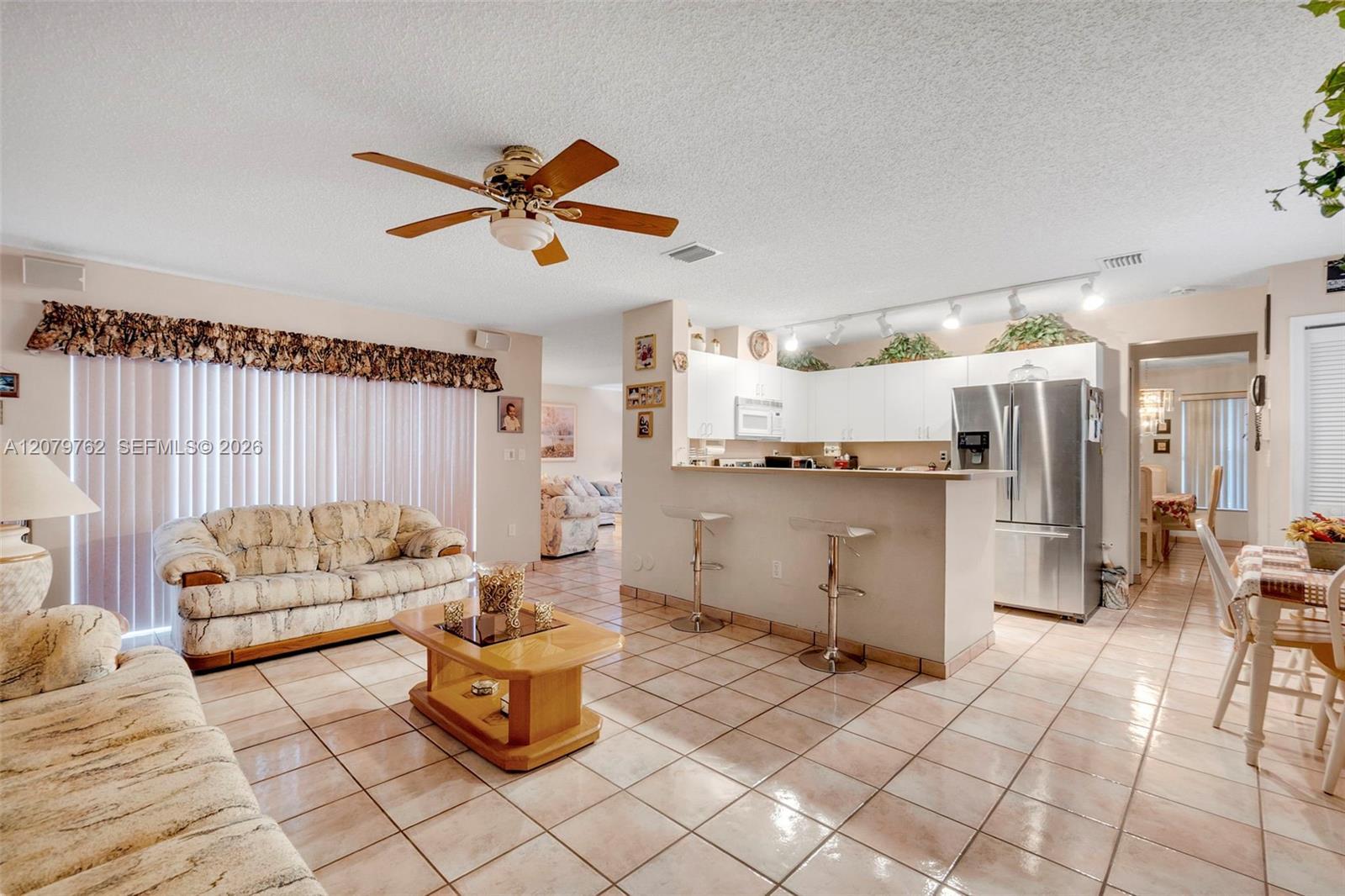 8554 SW 163rd Pl, Miami FL 33193 photo 4