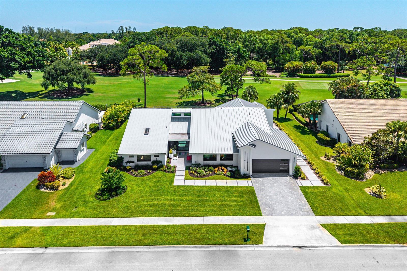 10574 Boca Woods Lane, Boca Raton FL 33428