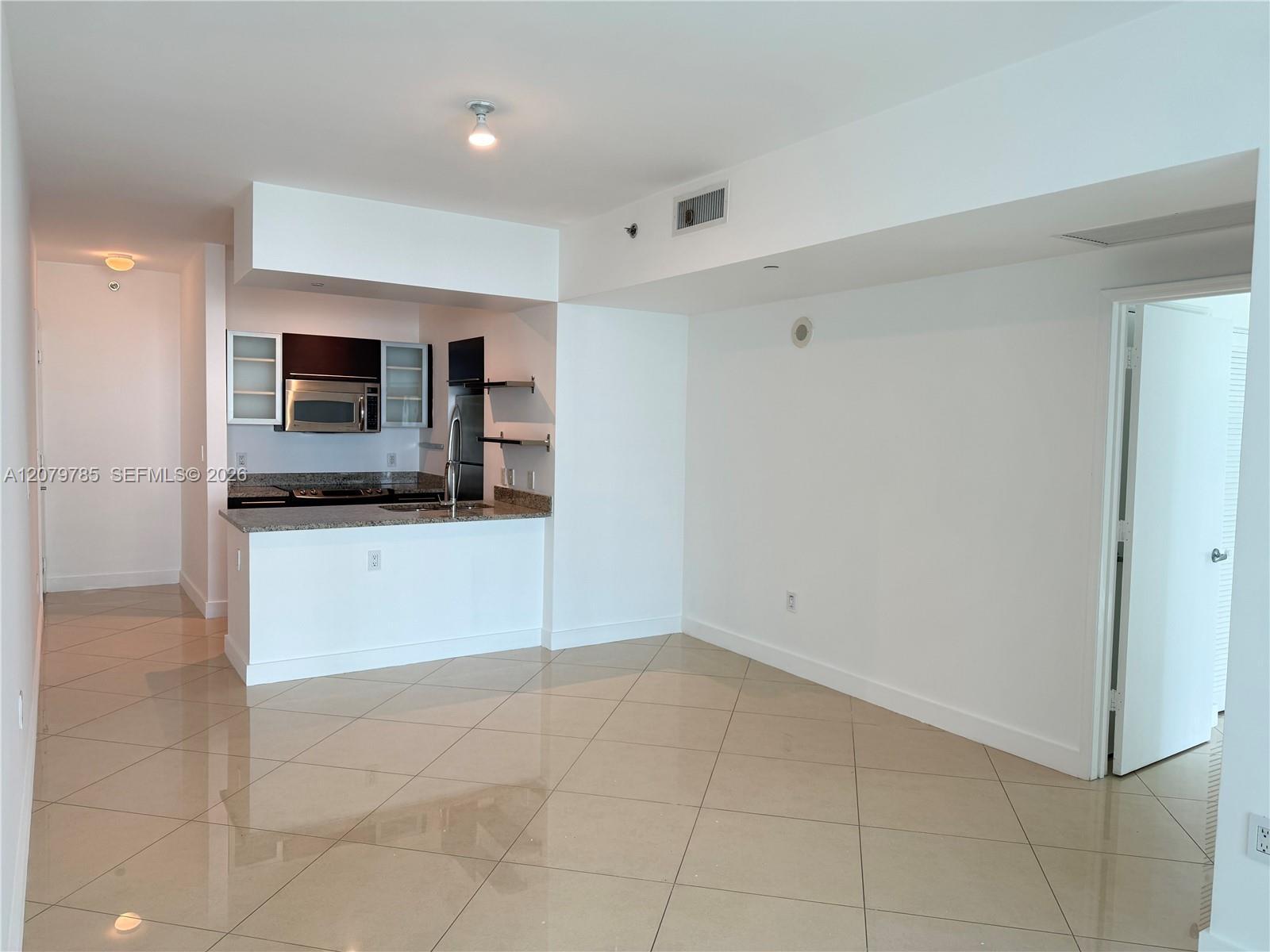 950 Brickell Bay Dr # 601, Miami FL 33131 photo 2