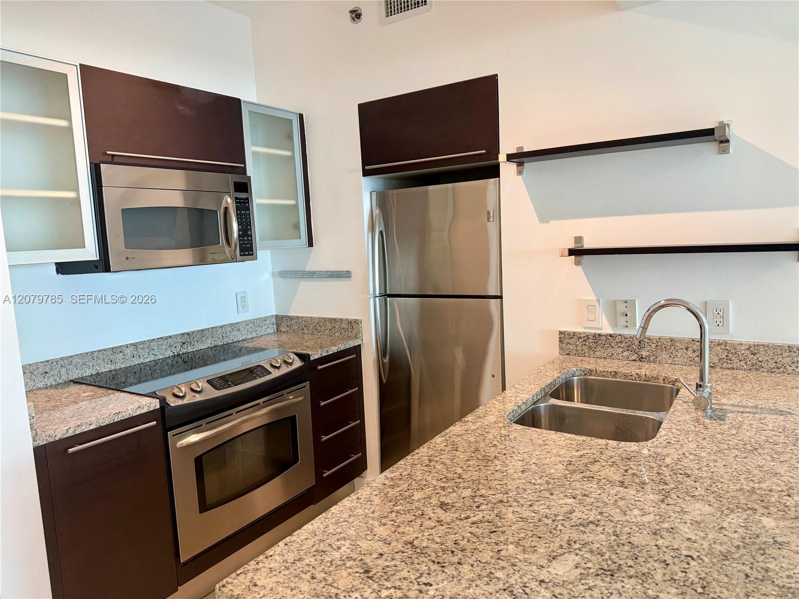 950 Brickell Bay Dr # 601, Miami FL 33131 photo 3