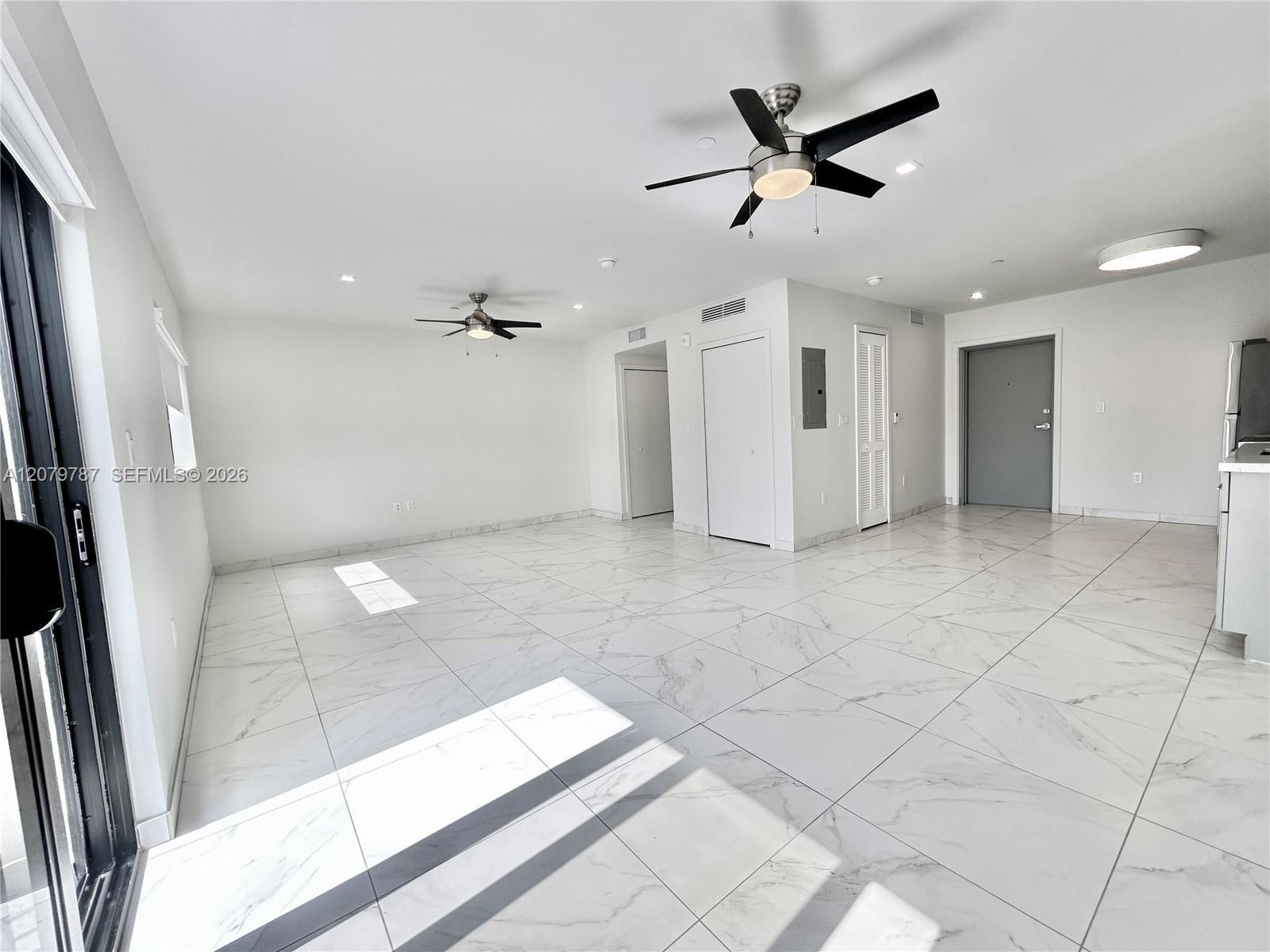 836 SW 2nd St # 404, Miami FL 33130 photo 5