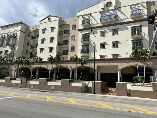 5271 SW 8th St # 313, Miami FL 33134