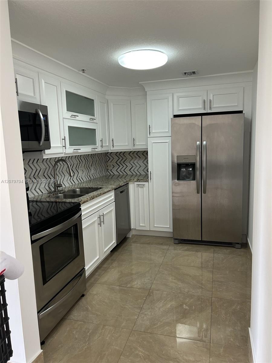 5271 SW 8th St # 313, Miami FL 33134 photo 4