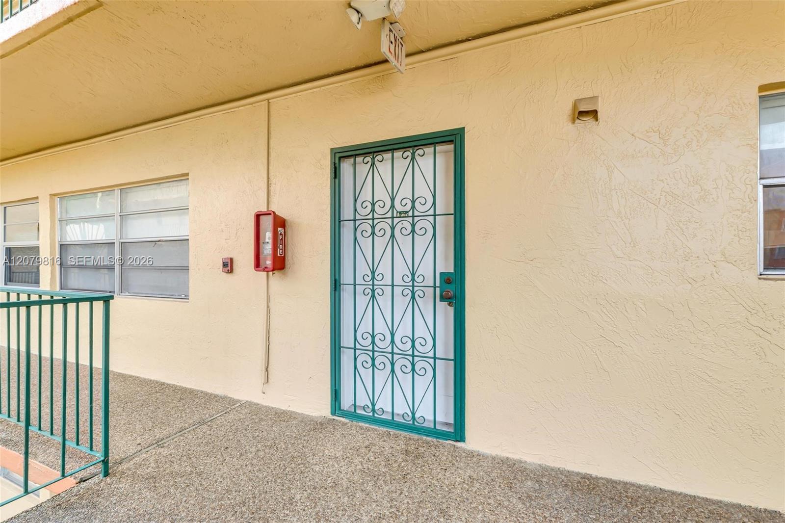 1975 W 44th Pl # A302, Hialeah FL 33012 photo 5