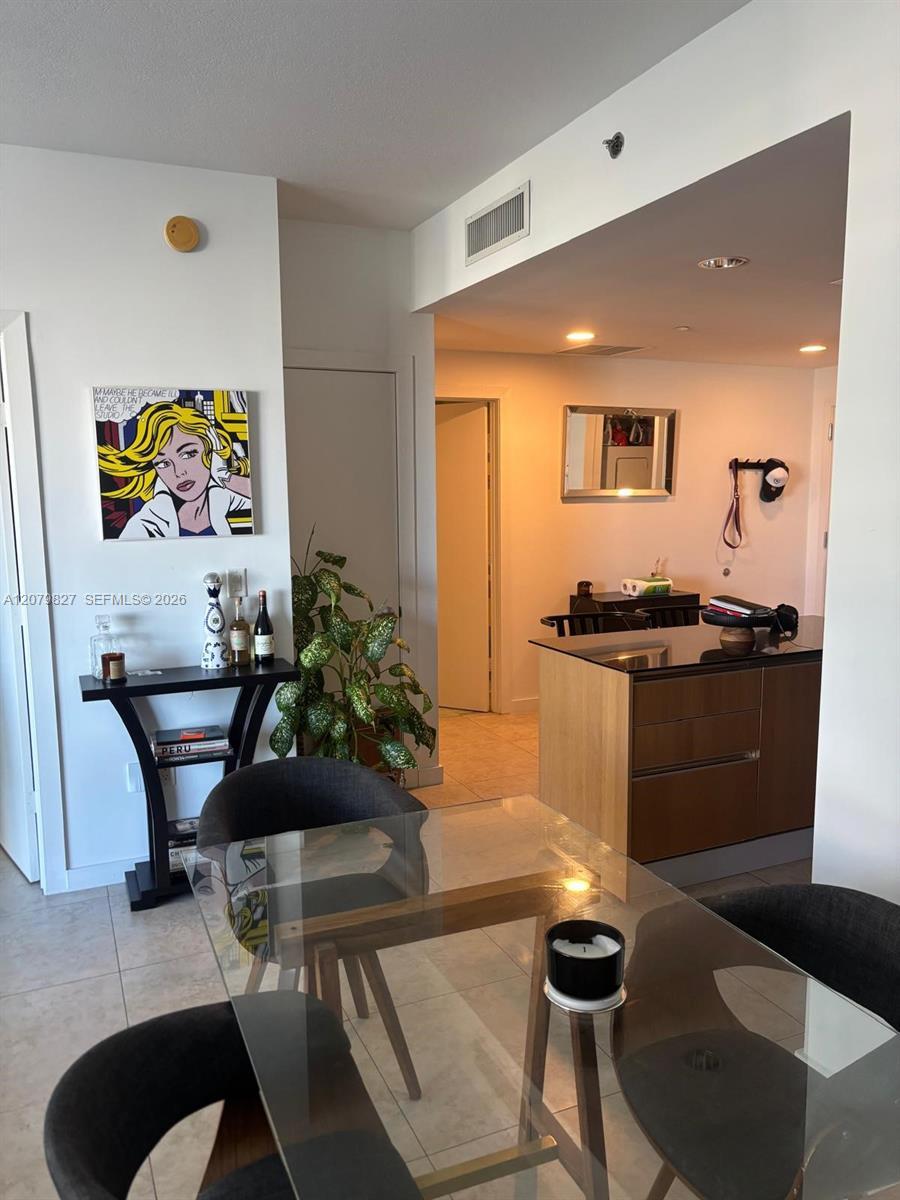 1050 Brickell Ave # 2008, Miami FL 33131 photo 5