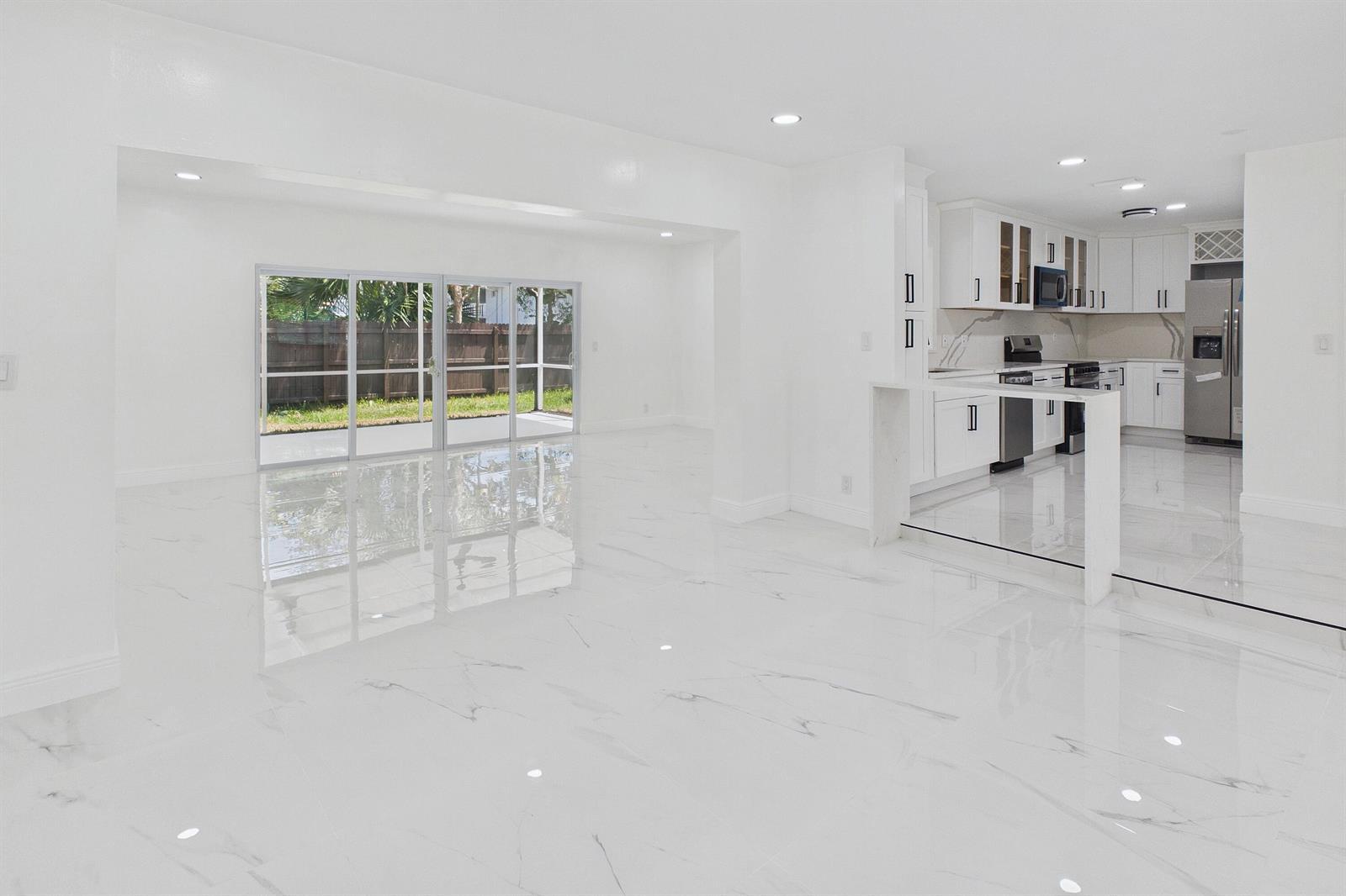 520 NW 43RD Avenue, Plantation FL 33317 photo 5