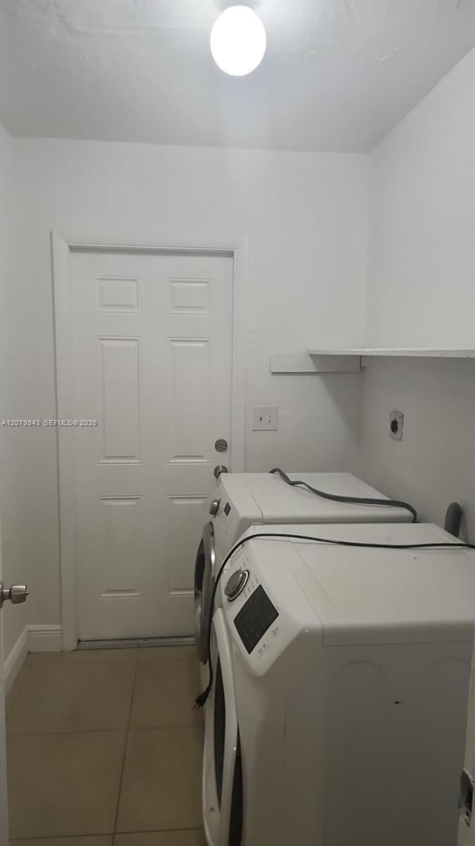 2736 NW 15th Ct # 2, Fort Lauderdale FL 33311 photo 4