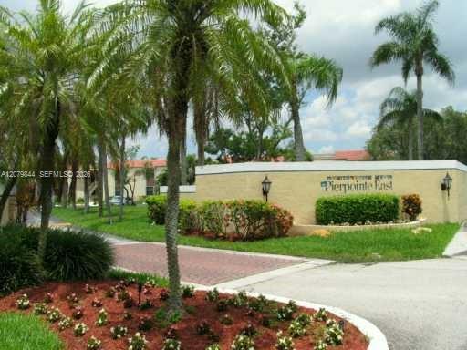 1060 N Hiatus Rd # 1060, Pembroke Pines FL 33026 photo 2