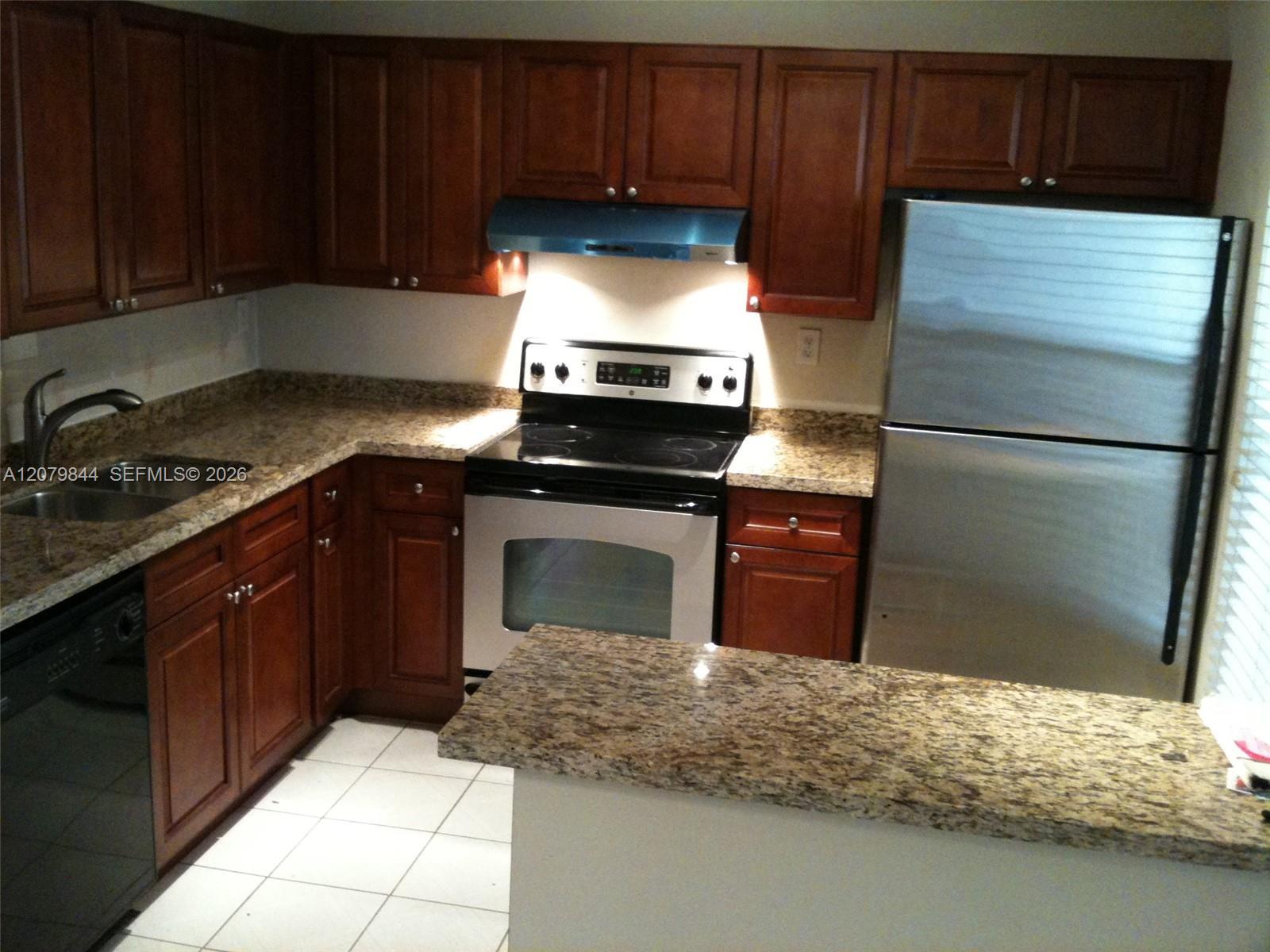 1060 N Hiatus Rd # 1060, Pembroke Pines FL 33026 photo 4