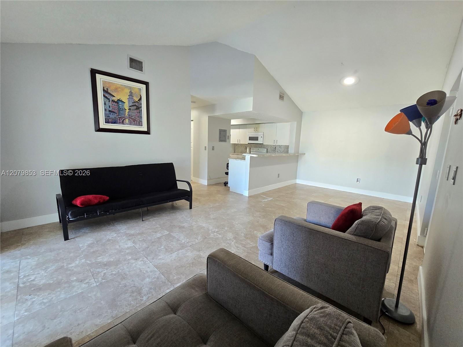 18860 NW 57th Ave # 305, Hialeah FL 33015 photo 4