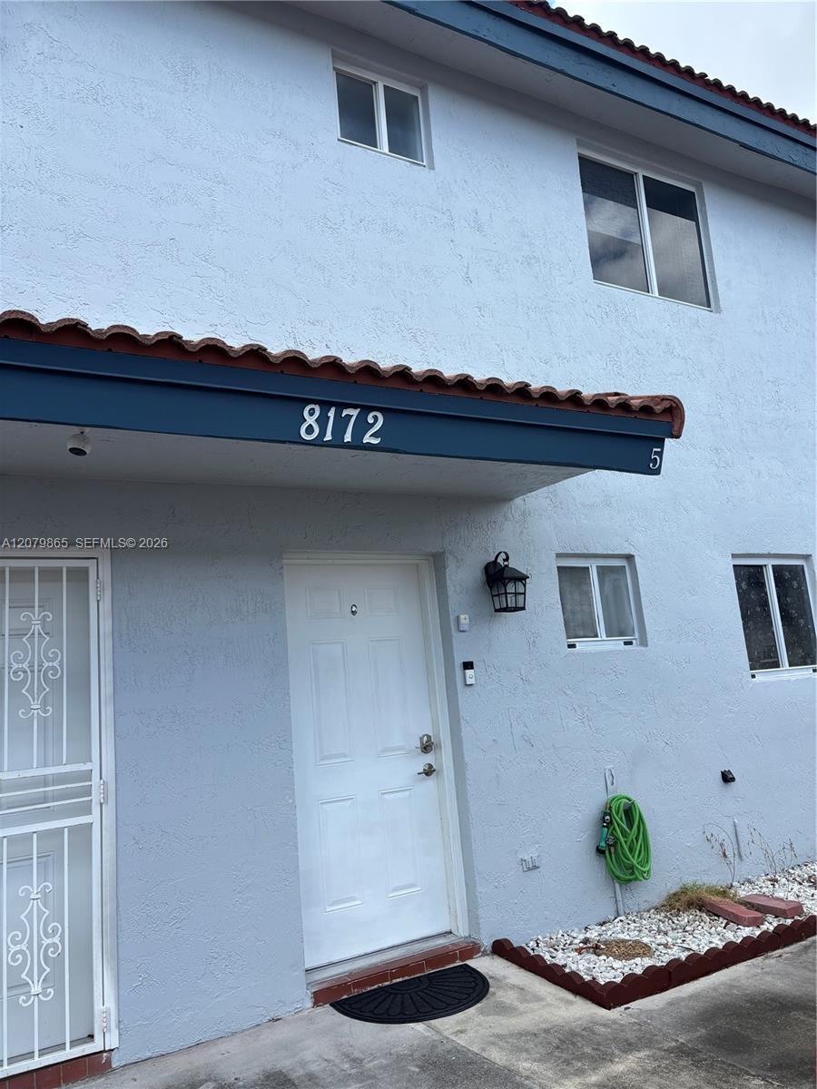 8172 NW 10th St # 5, Miami FL 33126