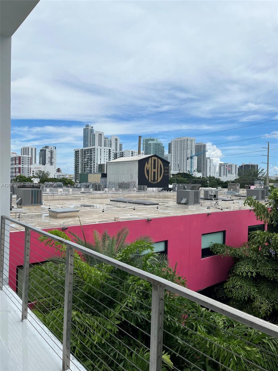 26 NE 25th St, Miami FL 33137 photo 5