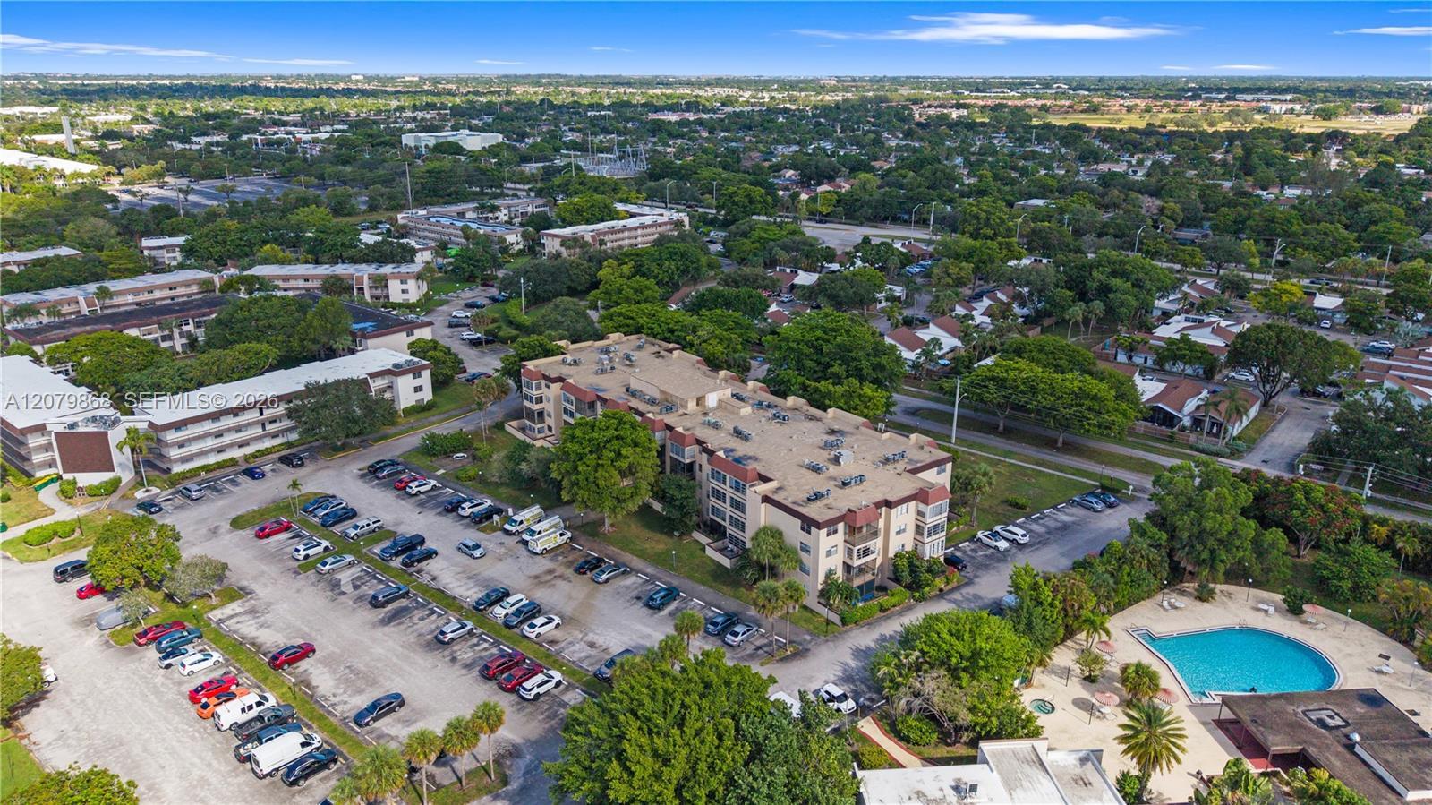 7300 NW 17th St # 310, Plantation FL 33313