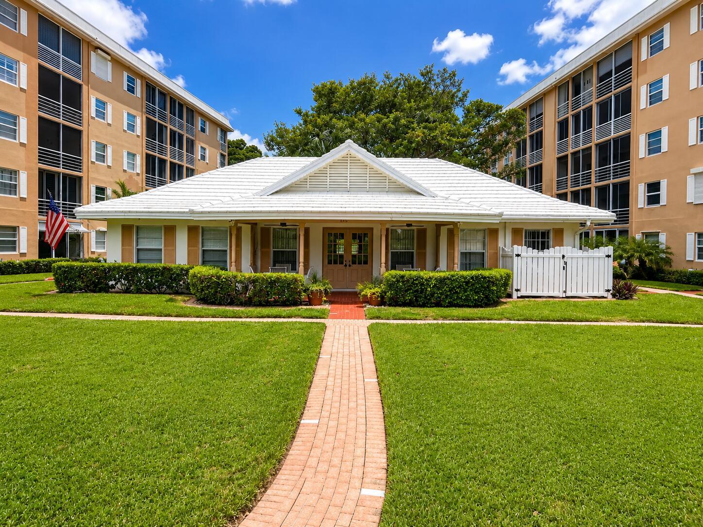 308 Golfview Road # 405, North Palm Beach FL 33408 photo 4