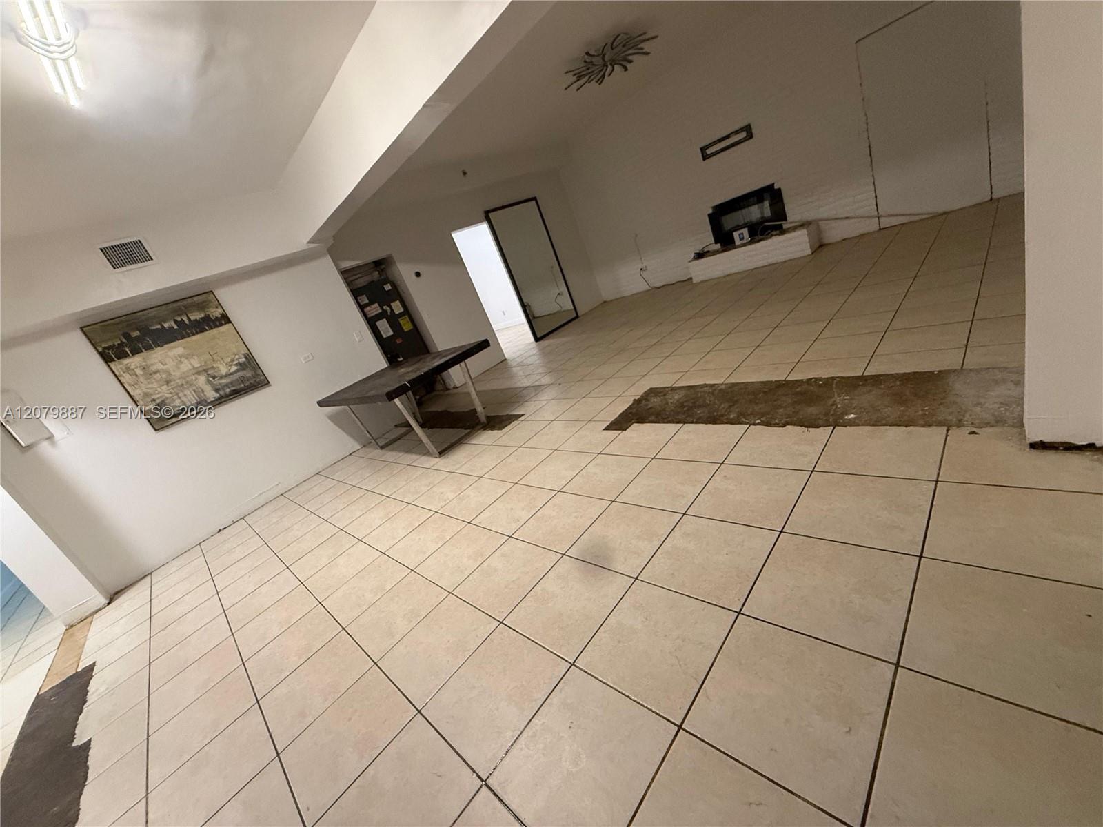 14800 NW 2nd Ave # B, Miami FL 33168
