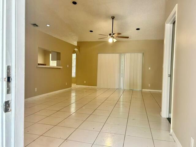 7570 NW 47TH Avenue, Coconut Creek FL 33073 photo 3