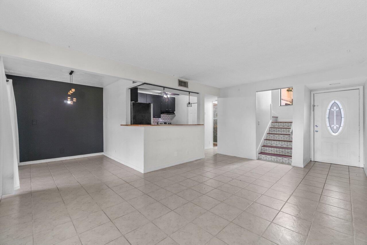 1149 NW 13th Street # 5, Boca Raton FL 33486 photo 2