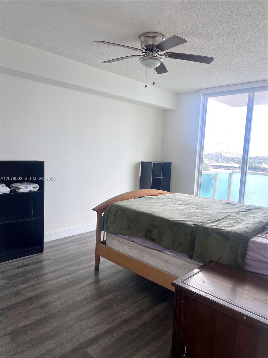 Sunny Isles Beach, FL 33160 photo 2