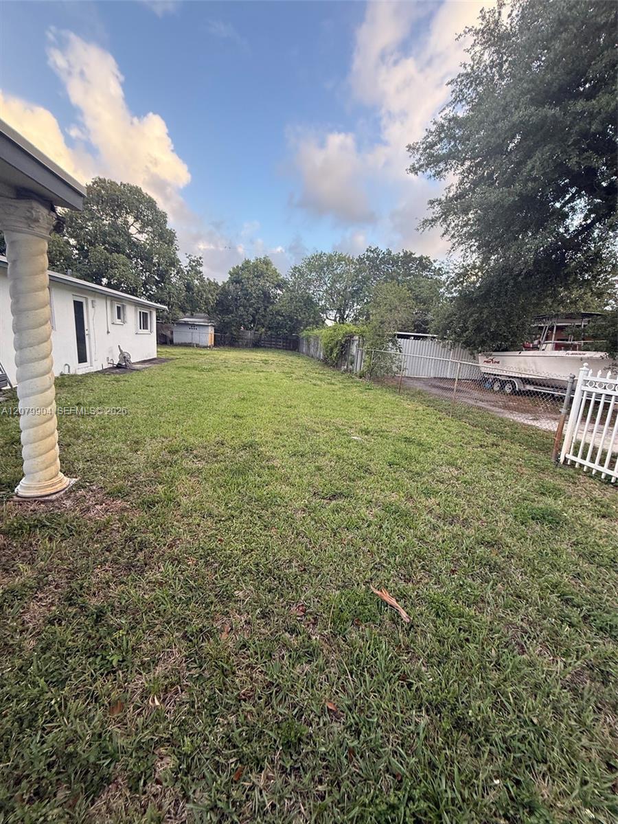 2998 NW 94th St # 2998, Miami FL 33147 photo 4