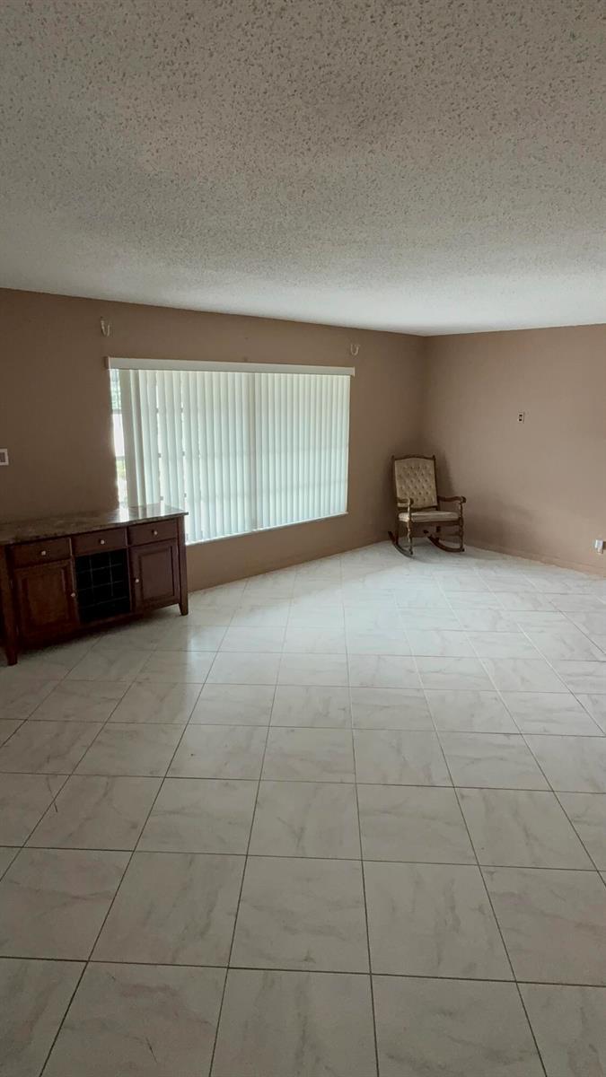 7250 NW 8TH Court, Margate FL 33063 photo 3