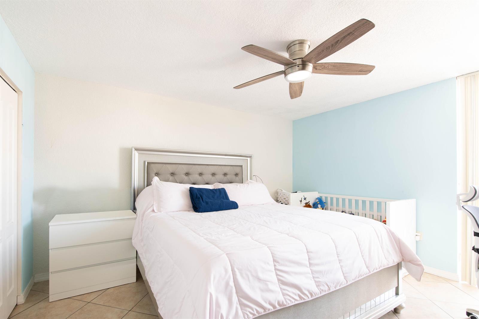 6995 NW 186th Street # E508, Hialeah FL 33015 photo 4