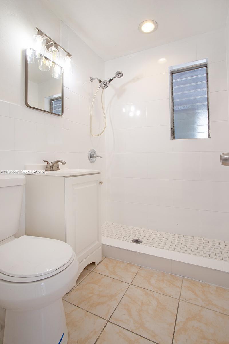 3761 SW 45th Avr # 0, West Park FL 33023 photo 4