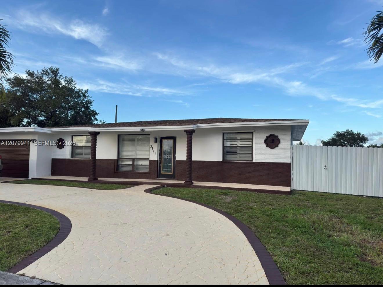 3151 SW 37th Ave, West Park FL 33023 photo 5