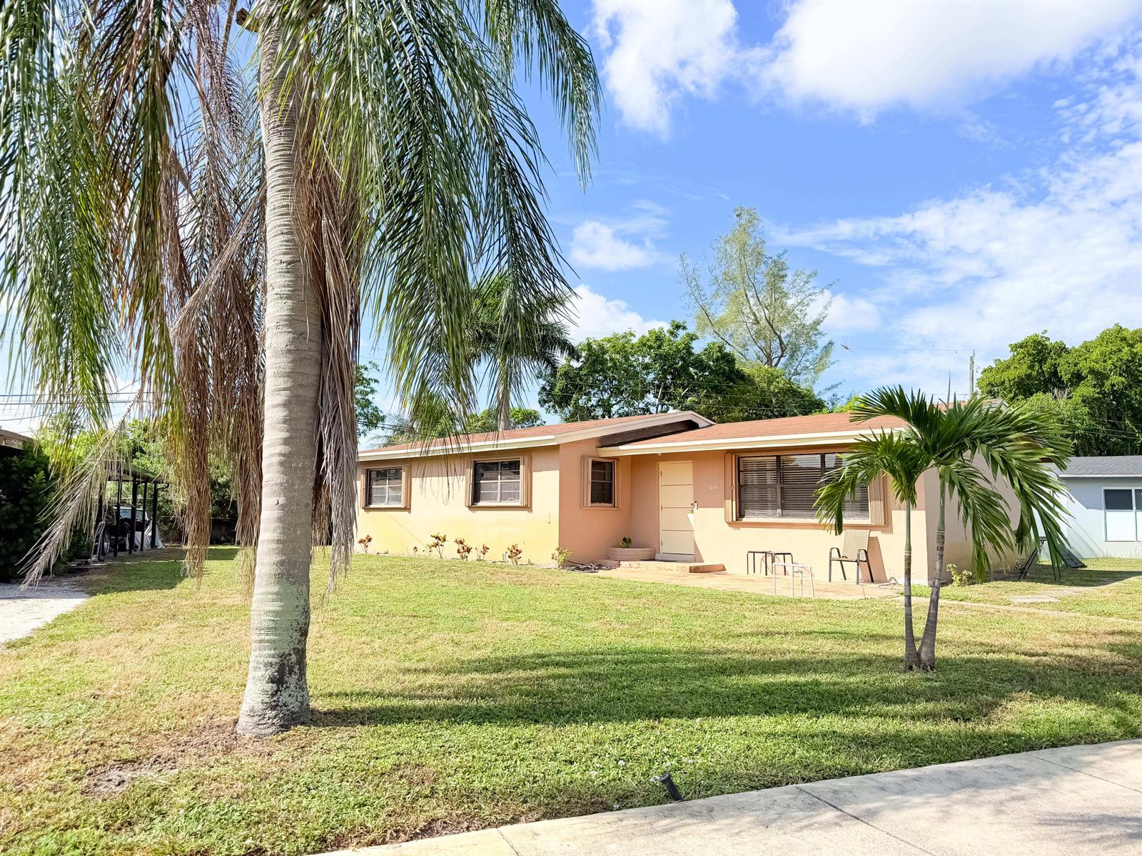 1200 NW 18th Street, Fort Lauderdale FL 33311 photo 3