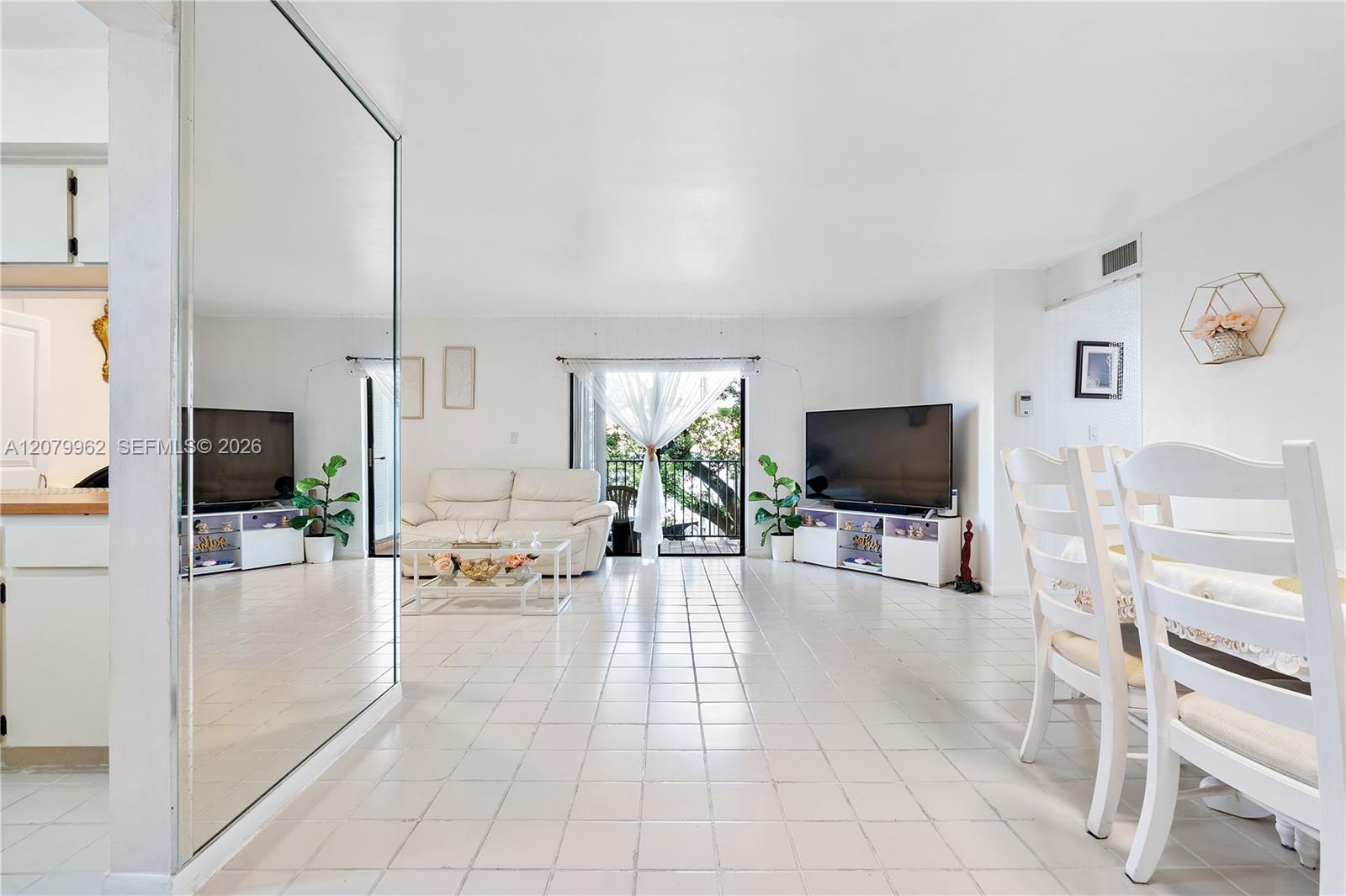 5825 W 25 Ct # 212, Hialeah FL 33016 photo 5